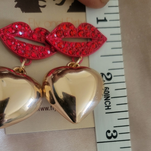Lip and Heart Earrings - Picture 2 of 2